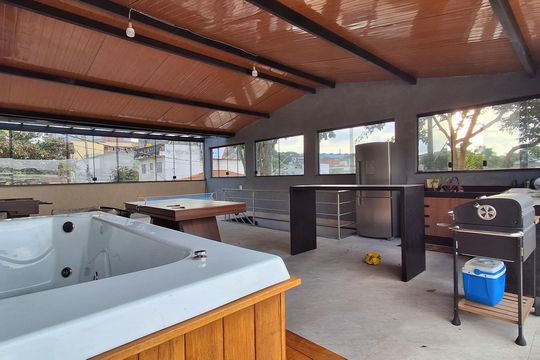 Terraço  de casa à venda com 3 quartos, 280m² em Vila Mariza, São Bernardo do Campo