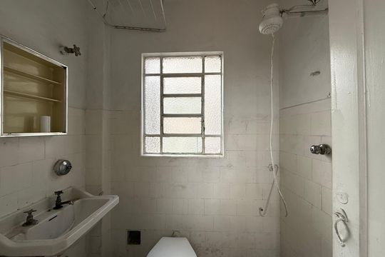 Banheiro de apartamento para alugar com 1 quarto, 40m² em Vila Buarque, São Paulo