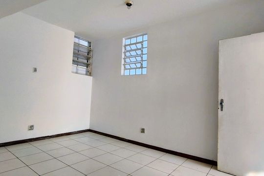 Apartamento para alugar com 2 quartos, 110m² em Concórdia, Belo Horizonte