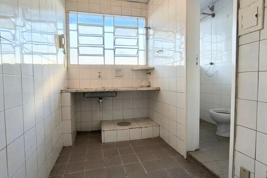 Cozinha de apartamento para alugar com 1 quarto, 90m² em Concórdia, Belo Horizonte