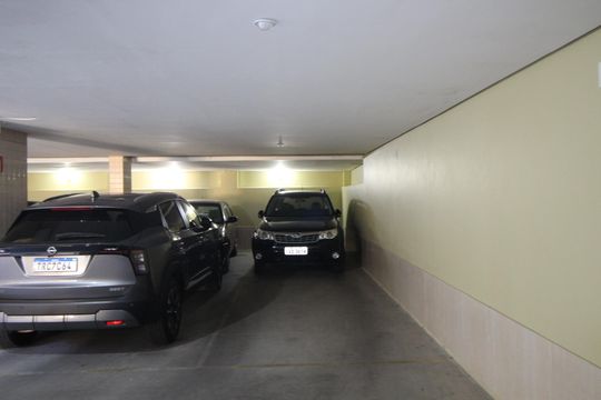 Garagem de apartamento à venda com 3 quartos, 97m² em Passo D’areia, Porto Alegre