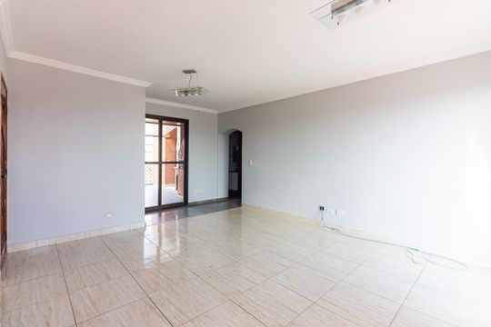 Sala  de apartamento para alugar com 4 quartos, 250m² em Quitaúna, Osasco