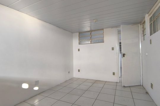 Quarto 2 de apartamento para alugar com 2 quartos, 110m² em Concórdia, Belo Horizonte