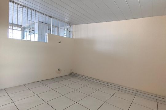 Quarto 1 de apartamento para alugar com 1 quarto, 90m² em Concórdia, Belo Horizonte