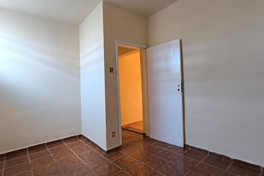 Quarto 2 de apartamento para alugar com 2 quartos, 110m² em Concórdia, Belo Horizonte