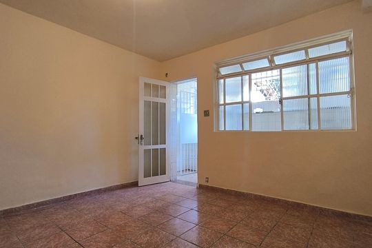 Sala de apartamento para alugar com 2 quartos, 110m² em Concórdia, Belo Horizonte