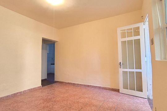 Sala de apartamento para alugar com 2 quartos, 110m² em Concórdia, Belo Horizonte