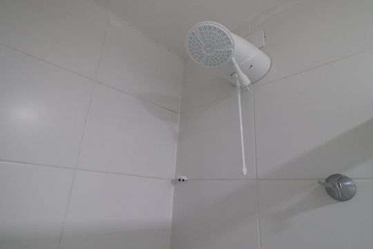 Banheiro  de apartamento para alugar com 1 quarto, 42m² em Ribeirânia, Ribeirão Preto