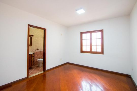 Quarto 2 - Suíte de casa à venda com 3 quartos, 250m² em Vila Camilópolis, Santo André