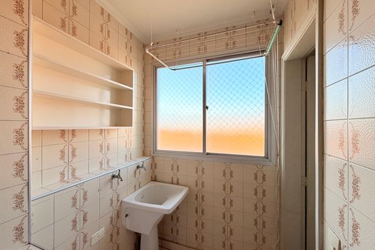 Área de Serviço de apartamento à venda com 2 quartos, 116m² em Centro, Jundiaí