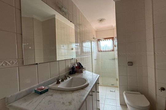 Casa de Condomínio à venda com 3 quartos, 314m² em Vila Moletta, Valinhos