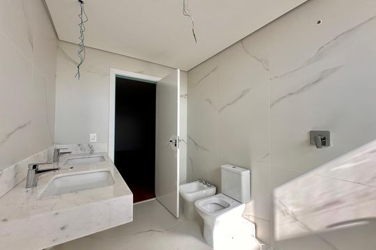 Apartamento à venda com 4 quartos, 225m² em Gutierrez, Belo Horizonte