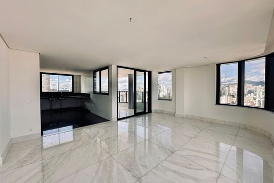 Apartamento à venda com 4 quartos, 225m² em Gutierrez, Belo Horizonte