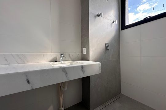 Apartamento à venda com 4 quartos, 225m² em Gutierrez, Belo Horizonte
