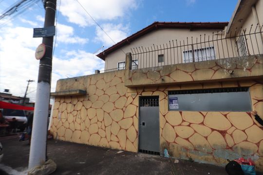 Fachada de casa para alugar com 3 quartos, 180m² em Jardim Imperador (zona Leste), São Paulo