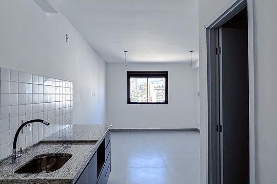 Cozinha de kitnet/studio para alugar com 1 quarto, 29m² em Brás, São Paulo