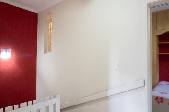 Corredor de casa à venda com 3 quartos, 96m² em Parque Turistas, Belo Horizonte