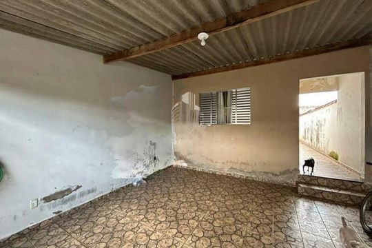 Casa à venda com 2 quartos, 75m² em Jardim Maria Antonia (Nova Veneza), Sumaré