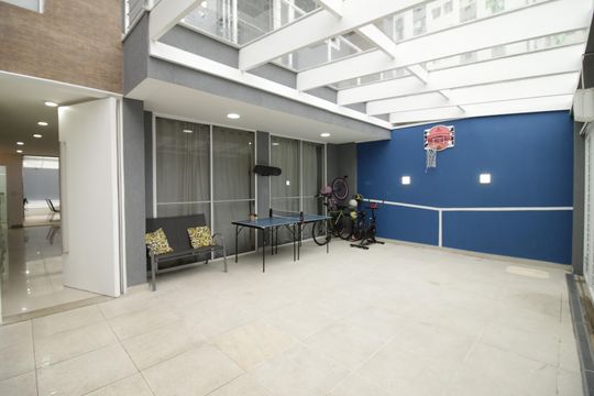 Garagem de casa para alugar com 3 quartos, 340m² em Pechincha, Rio de Janeiro