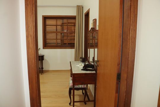 Casa de Condomínio para alugar com 4 quartos, 406m² em Jardim Itatiaia, Cotia