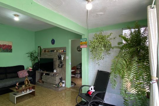 Casa à venda com 2 quartos, 159m² em Km 18, Osasco