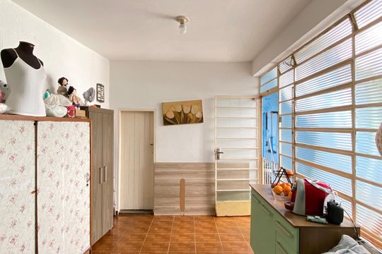 Área de Serviço de casa à venda com 2 quartos, 159m² em Km 18, Osasco