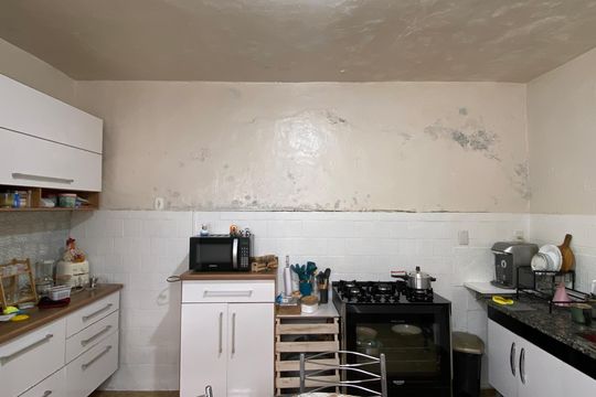Cozinha de casa à venda com 2 quartos, 159m² em Km 18, Osasco