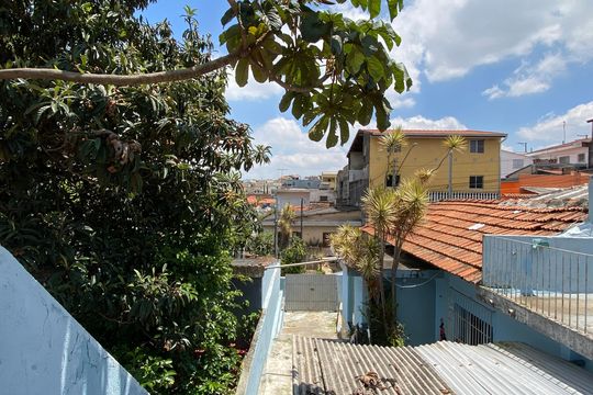 Varanda - Vista de casa à venda com 2 quartos, 159m² em Km 18, Osasco