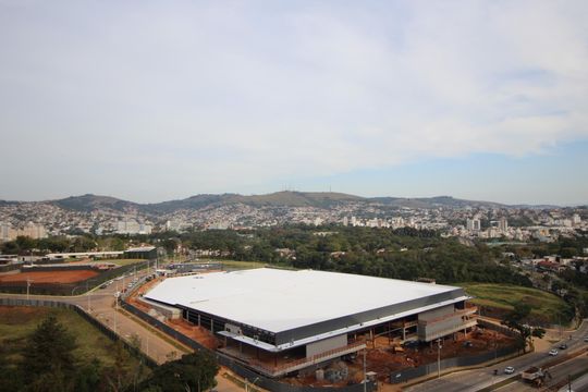Vista da Sala de apartamento à venda com 1 quarto, 45m² em Petrópolis, Porto Alegre