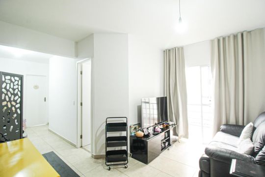 Apartamento à venda com 2 quartos, 57m² em Vila Anglo Brasileira, São Paulo