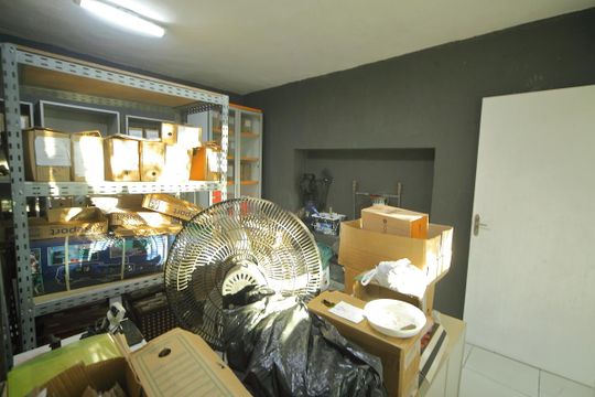 Sala 2 edícula  de casa à venda com 3 quartos, 316m² em Vila Damasio, São Bernardo do Campo