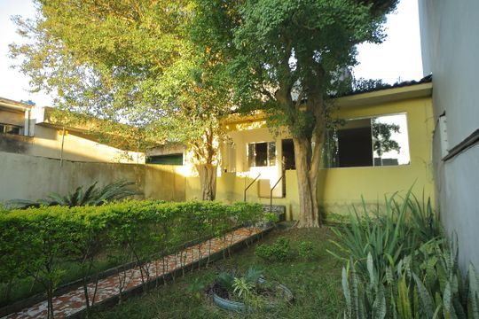 Jardim/ Quintal  de casa à venda com 3 quartos, 316m² em Vila Damasio, São Bernardo do Campo
