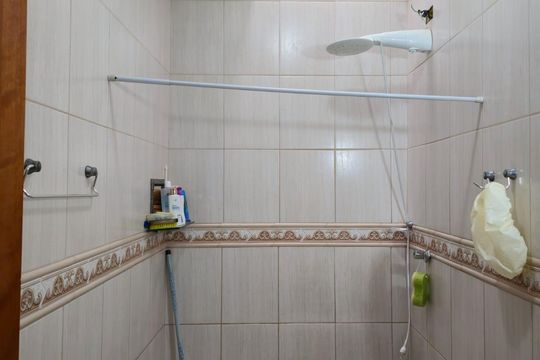 Banheiro da Suíte 2 de casa à venda com 2 quartos, 100m² em Vila dos Telles, Guarulhos