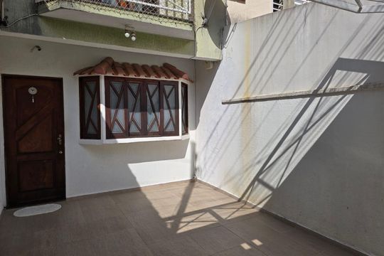 Garagem de casa à venda com 2 quartos, 100m² em Vila dos Telles, Guarulhos