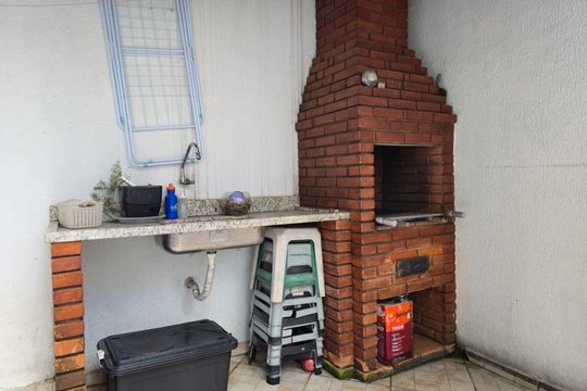Área de Serviço e Churrasqueira de casa à venda com 2 quartos, 100m² em Vila dos Telles, Guarulhos