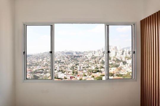 Sala - Vista de apartamento para alugar com 3 quartos, 68m² em Palmeiras, Belo Horizonte