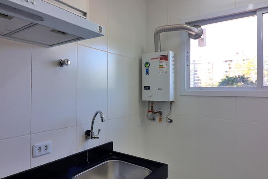 Cozinha e Área de Serviço de apartamento para alugar com 1 quarto, 49m² em Centro, São Bernardo do Campo