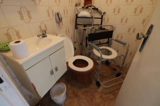 Banheiro de Serviço de apartamento à venda com 3 quartos, 110m² em Centro, Osasco