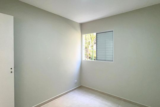 Quarto 2 de apartamento à venda com 3 quartos, 61m² em Alto de Pinheiros, São Paulo