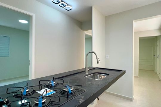 Cozinha de apartamento à venda com 3 quartos, 61m² em Alto de Pinheiros, São Paulo