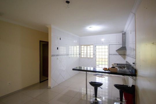Casa à venda com 4 quartos, 200m² em Ceilandia, Brasília