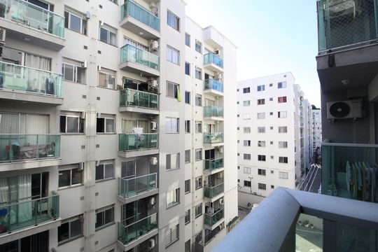 Vista da Varanda da Sala de apartamento para alugar com 2 quartos, 49m² em Pechincha, Rio de Janeiro