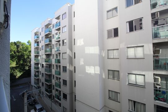 Vista da Varanda da Sala de apartamento para alugar com 2 quartos, 49m² em Pechincha, Rio de Janeiro