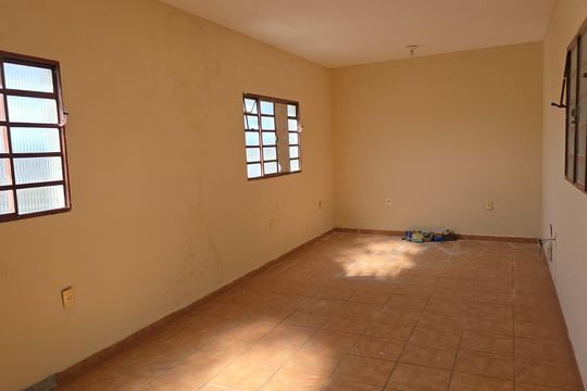 Sala de apartamento para alugar com 3 quartos, 267m² em Planalto, Belo Horizonte