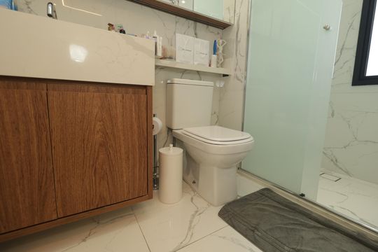 Banheiro da Suíte 2 de apartamento à venda com 3 quartos, 147m² em Vila Mariana, São Paulo