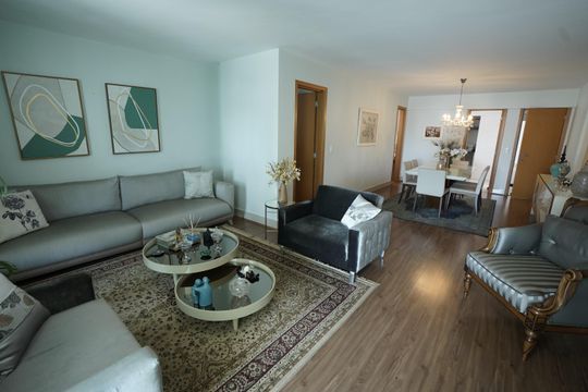 Apartamento à venda com 3 quartos, 139m² em Setor Bueno, Goiânia