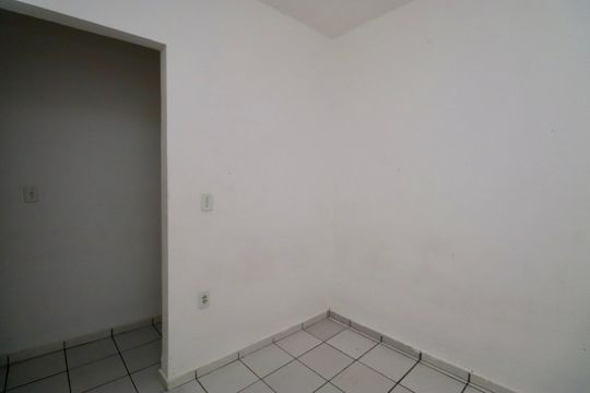 Quarto  de casa para alugar com 1 quarto, 5072m² em Itapuã, Salvador
