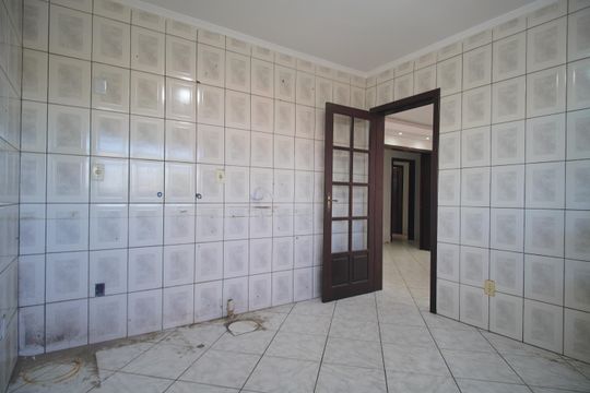 Casa para alugar com 4 quartos, 350m² em Sete, Sapucaia do Sul
