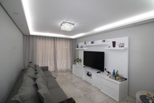 Casa à venda com 3 quartos, 150m² em Vila Mirante, São Paulo