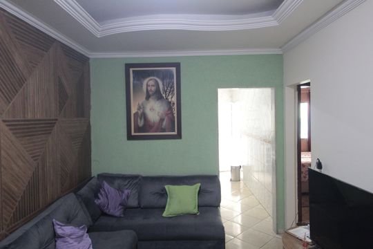 Sala de casa à venda com 2 quartos, 100m² em São João Batista, Belo Horizonte